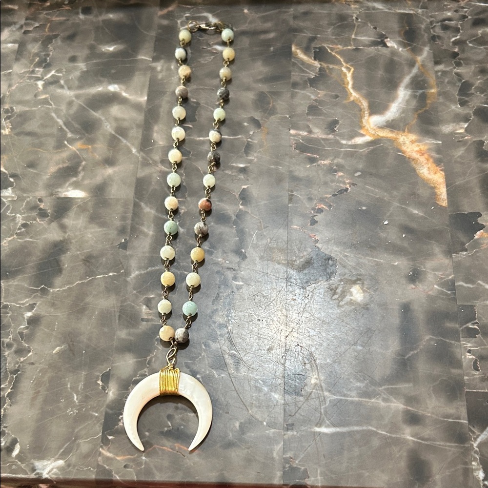 R & R Crescent Necklace! - Picture 10 of 15